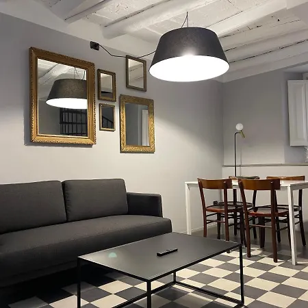 My Hideaway - By Myhomeincomo דירה *